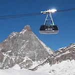 In Near Lift Апартаменты *