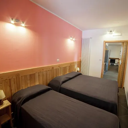 Appartamento In Near Lift Antey-Saint-André