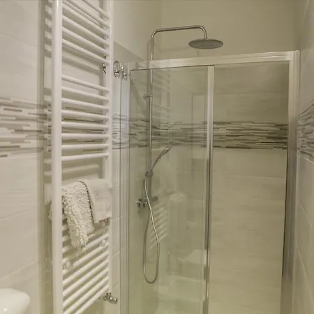 In Near Lift Appartamento